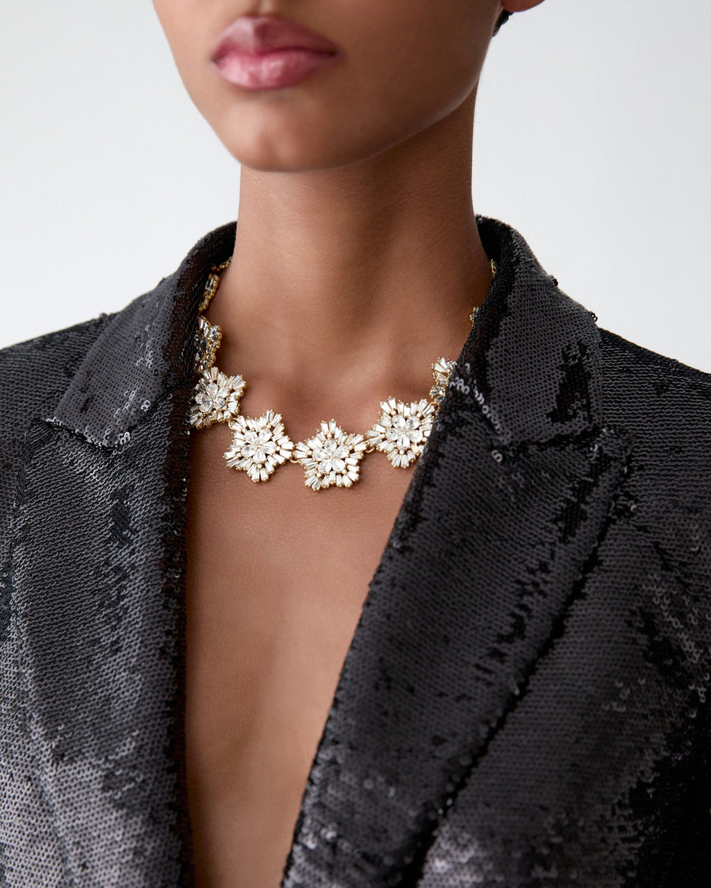 Collar de copo de nieve de cristal