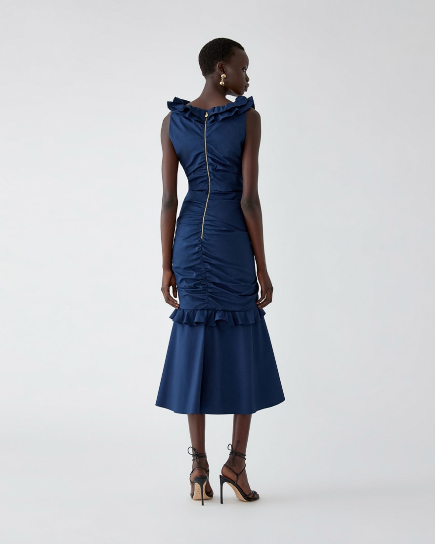 Vestido midi fruncido con volantes