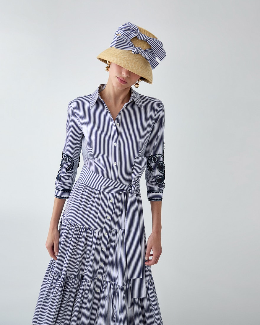 Vestido camisero midi a rayas bordado