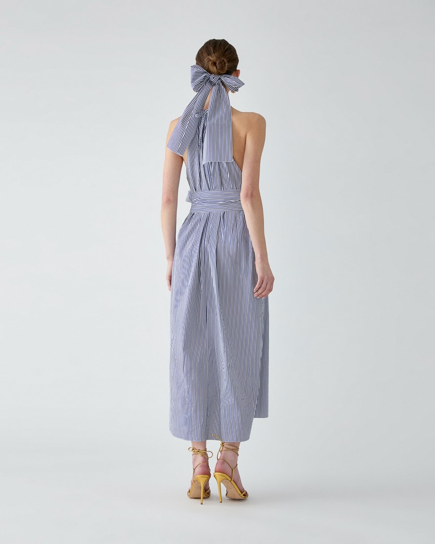 Vestido midi de cuello halter bordado a rayas