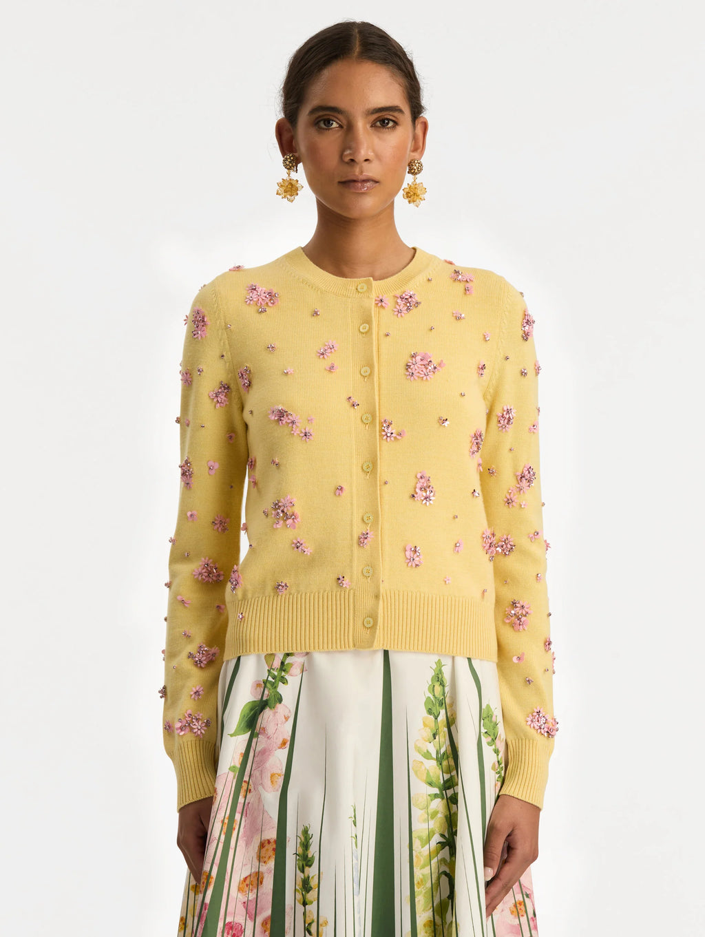 Blusa bordado con racimo de cristales