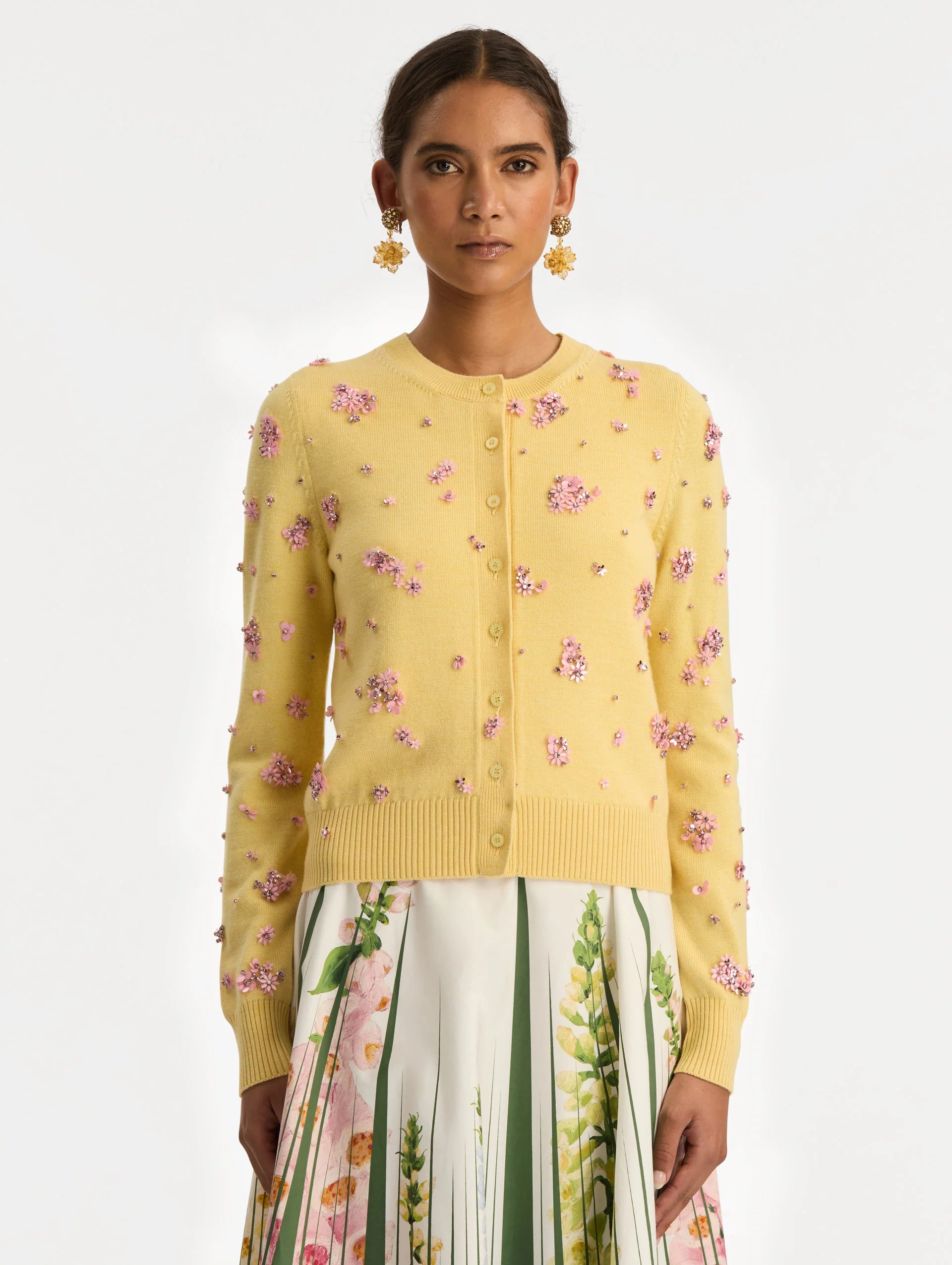 Blusa bordado con racimo de cristales