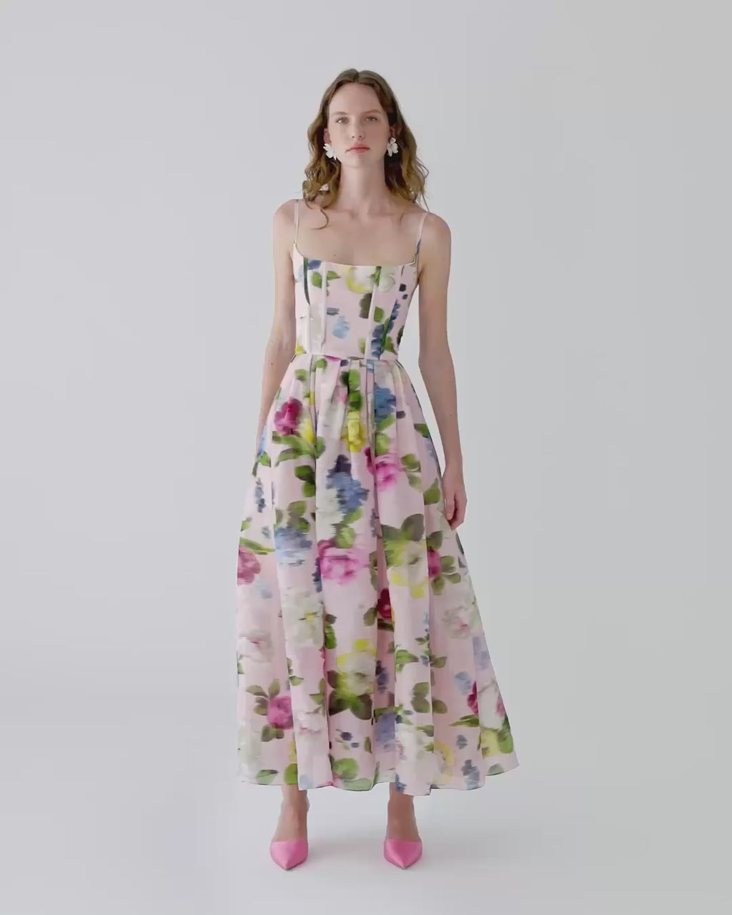 Vestido midi con estampado floral